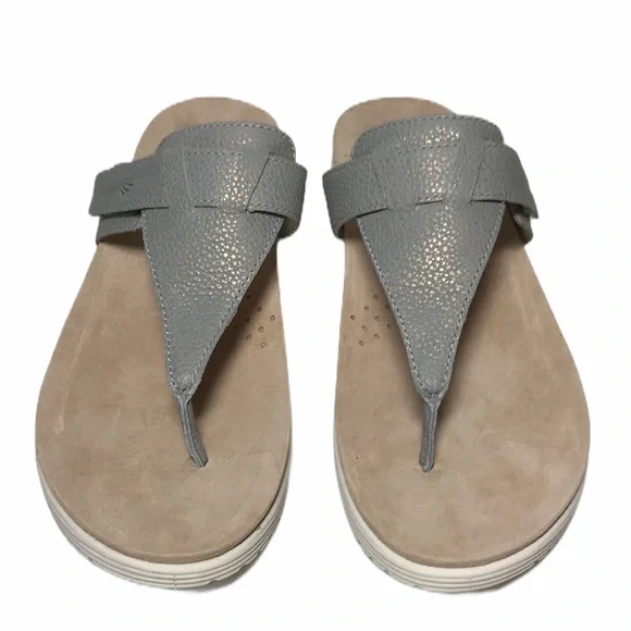 NWOT Dansko Leather CeCe Metallic Thong Sandals Size 7 - Picture 2 of 9